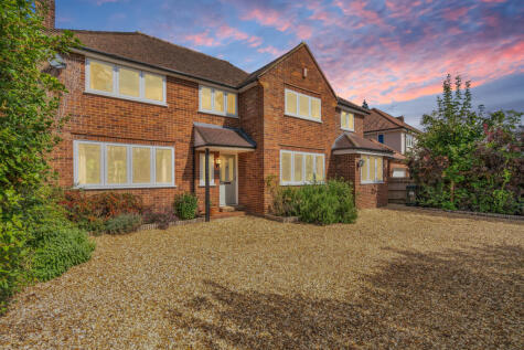 Wincroft Road, Reading, RG4