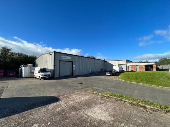 4 Hagmill Crescent