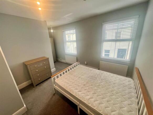 Room 3.jpg