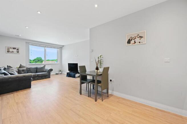 Lounge to Dining Room.jpg