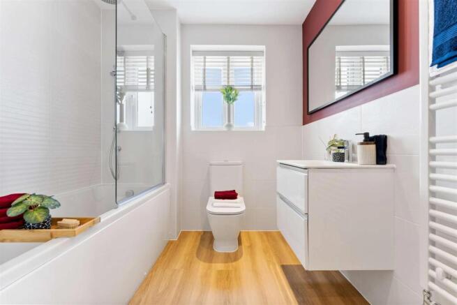 Bathroom.jpeg