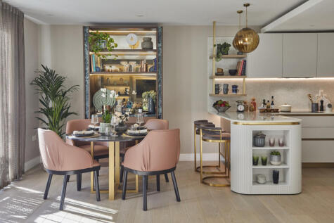 Parr's Way, London, W6