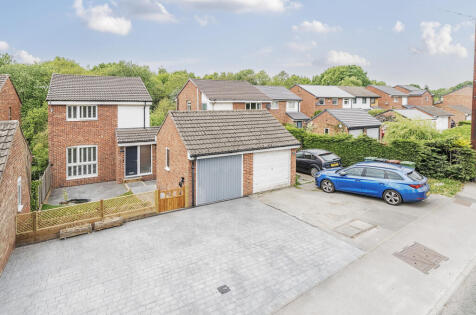 Woodhill Road, Cookridge, Leeds, LS16