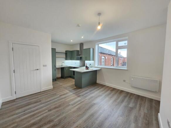 Flat 1, Globe court