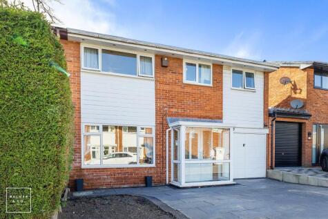 Meadowbank Avenue, Atherton, M46