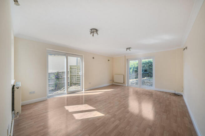 1314636-9-685aa75...