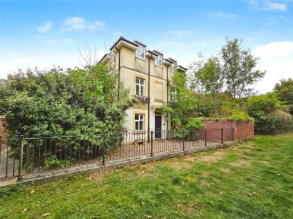 Elgar Close, Swindon, Wiltshire