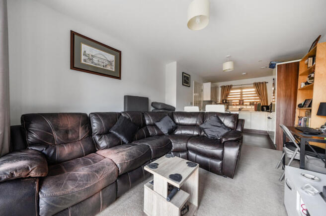 1383179-10-691eed...