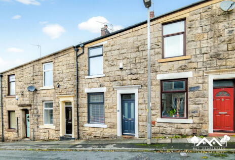 Pine Street, Darwen, BB3