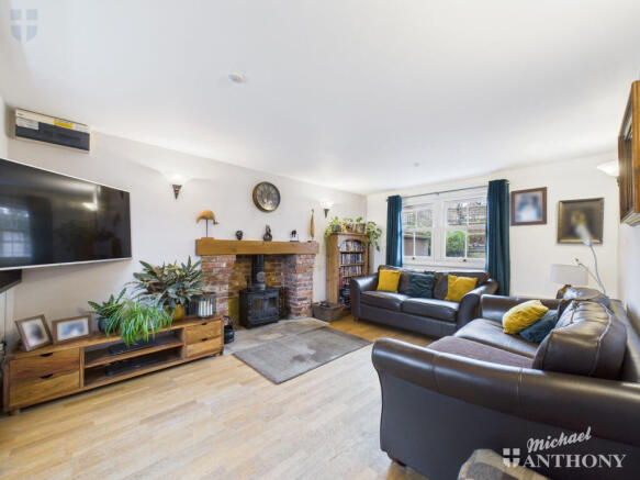 4b3fe2a7631b4f37ba78475162d852b2_80_CAM03218G0-PR0