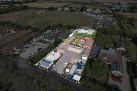 Elm Road, Pitsea, Basildon, Essex, SS13