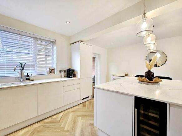 8cf3f2ab-eebf-4584-8f04-009485e5a97c