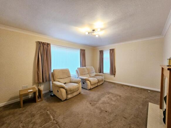 e80e254f-a80e-424d-b2e8-fe5dbe02d4c7