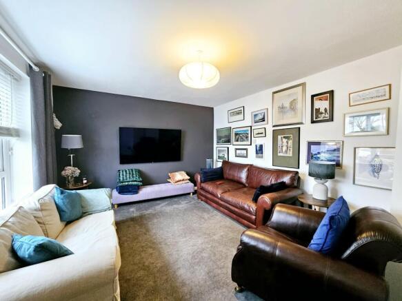 2a8a7aaf-a538-41a8-b64e-2e318a6a284b