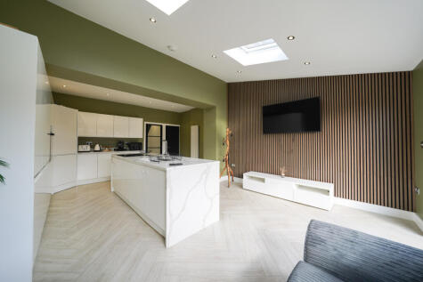 Roydene Crescent, Leicester, Leicestershire