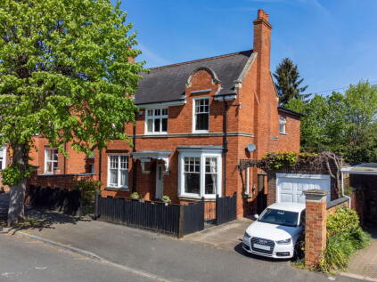 Debdale Road, Wellingborough, NN8 5AA
