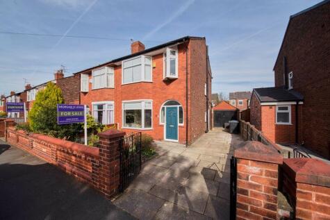 5 Eskdale Avenue, Wigan, WN1 2HA
