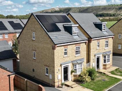 Knapp Close, Westbury