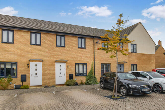 1594327_202509190...