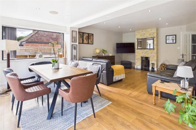 Dining / Living Area