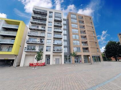 3 Cunard Square, Chelmsford