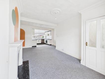 Swaledale Avenue, Hull, HU9 3UE