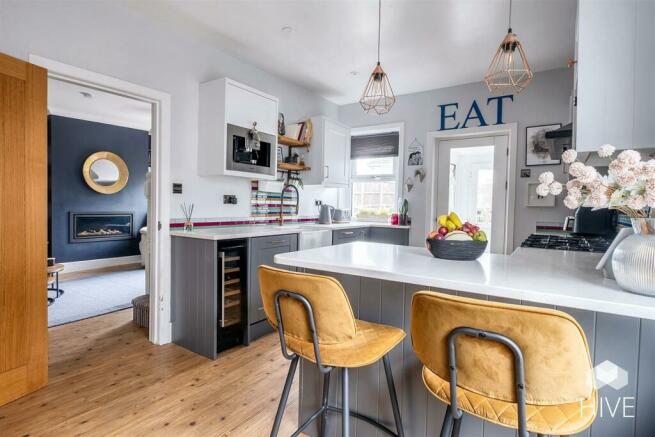 Contemporary Kitchen