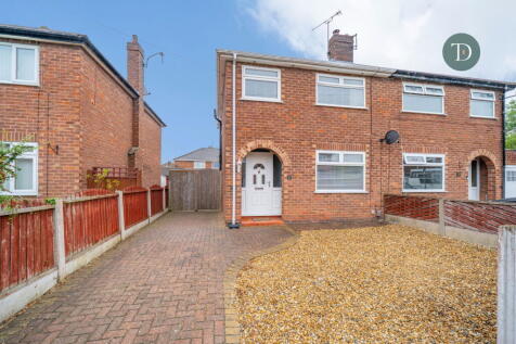 Greenlea Close, Whitby, Ellesmere Port, CH65