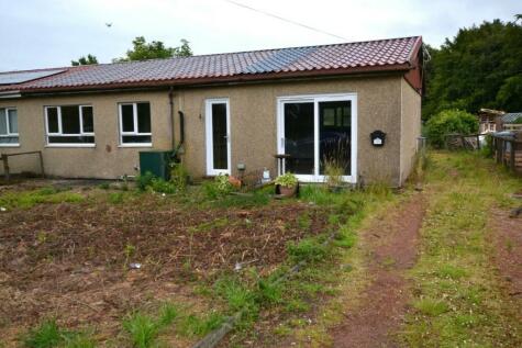 Lanark - 3 bedroom semi-detached bungalow for ...