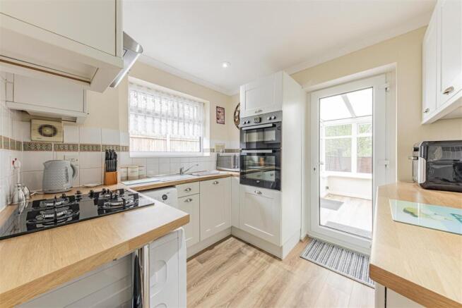 Mill Field Ramsgate, 2 bed bungalow for sale by Gu