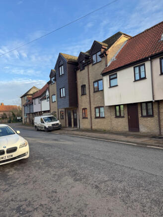 A spacious 2 bedroom apartment