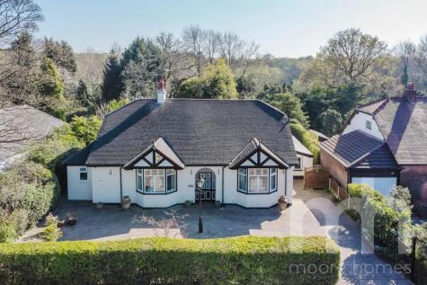 LINNEY ROAD, Bramhall SK7 3JW