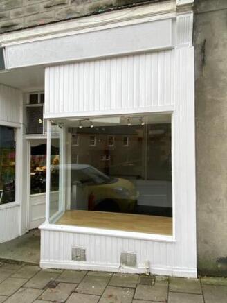 21-Old-Town-Peebles-Shop-01