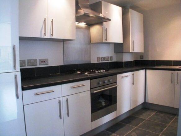 KitchenApt5.jpg