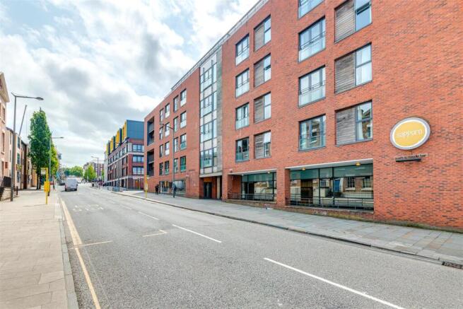 87 Hudson Gardens_2.jpg