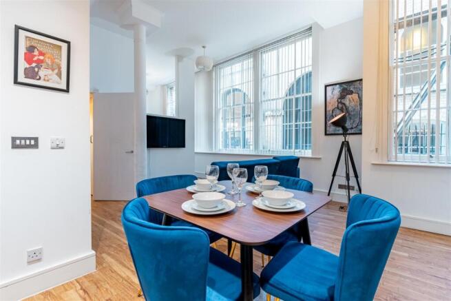 AP_Jacqueline Travaglia - 004.jpg