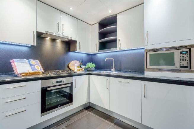 8454524-interior21-800.jpg