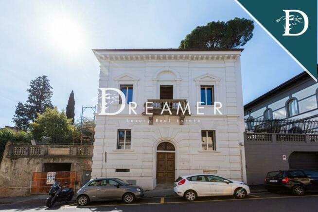 4 bedroom villa for sale in Tuscany, Florence, Florence, Italy