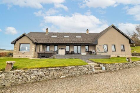 Forfar - 6 bedroom detached bungalow for sale