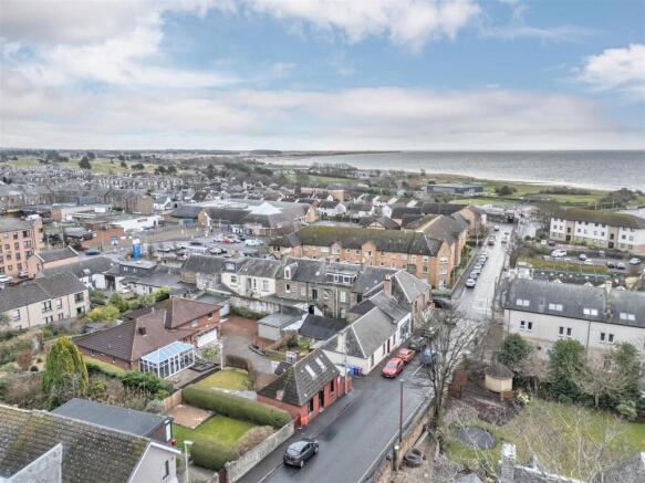 5 North Union Street Monifieth-2.JPG
