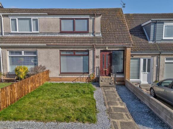 16 Elmgrove Monifieth-1.JPG