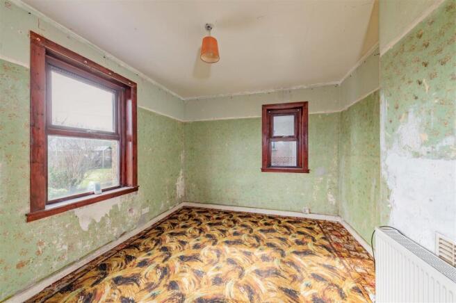 29 Kings Road Forfar-10.JPG
