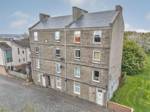 20 Caldrum Street Dundee-3.JPG