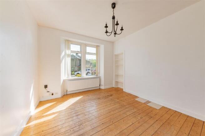 GL 39 Scott Street Dundee-4.JPG