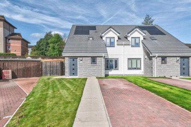 12 Greenfield Crescent Dundee-18.JPG