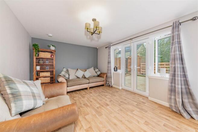 22 Finlay Drive Arbroath-26.JPG