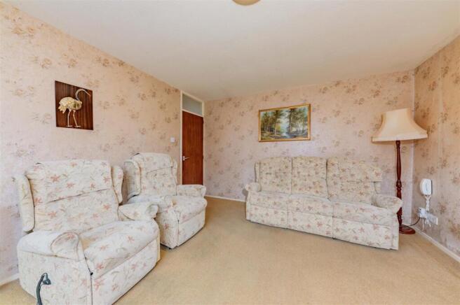 48 Norwood Newport-15.JPG