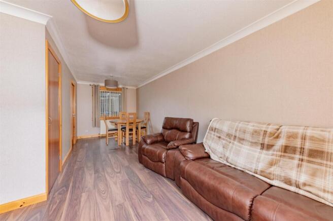 95 Pitreuchie Place Forfar-5.JPG