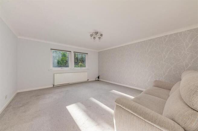 13 Ballinard Gardens BF-8.JPG