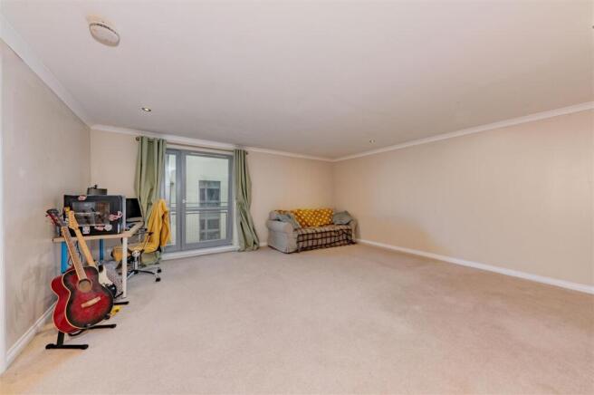 38 Thorter Row Dundee-12.JPG